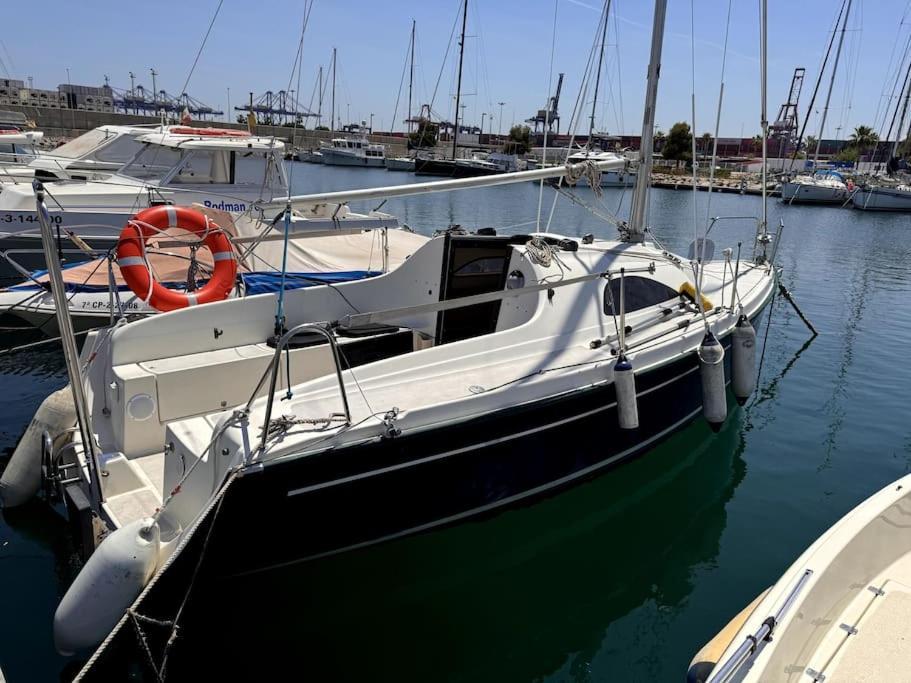Hotel Marine Dream Valenza Esterno foto
